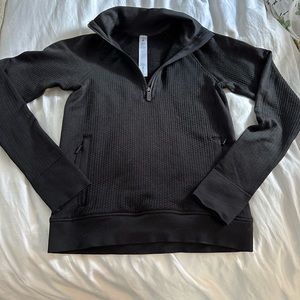 Lululemon 1/4 zip pull over